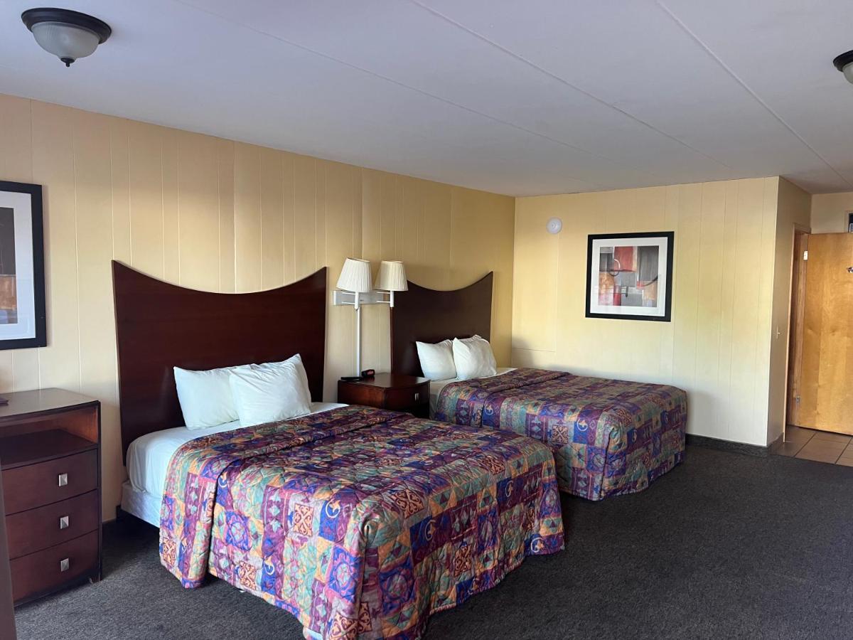 All Star Inn & Suites Wisconsin Dells Exterior photo